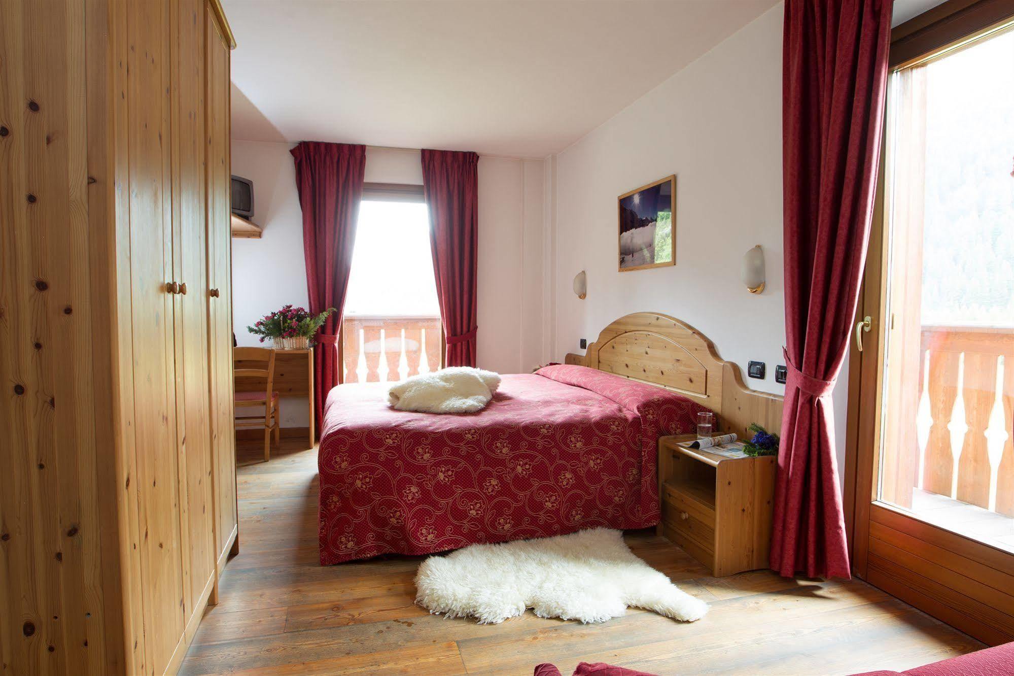 Hotel Cevedale Santa Caterina Valfurva Exteriér fotografie