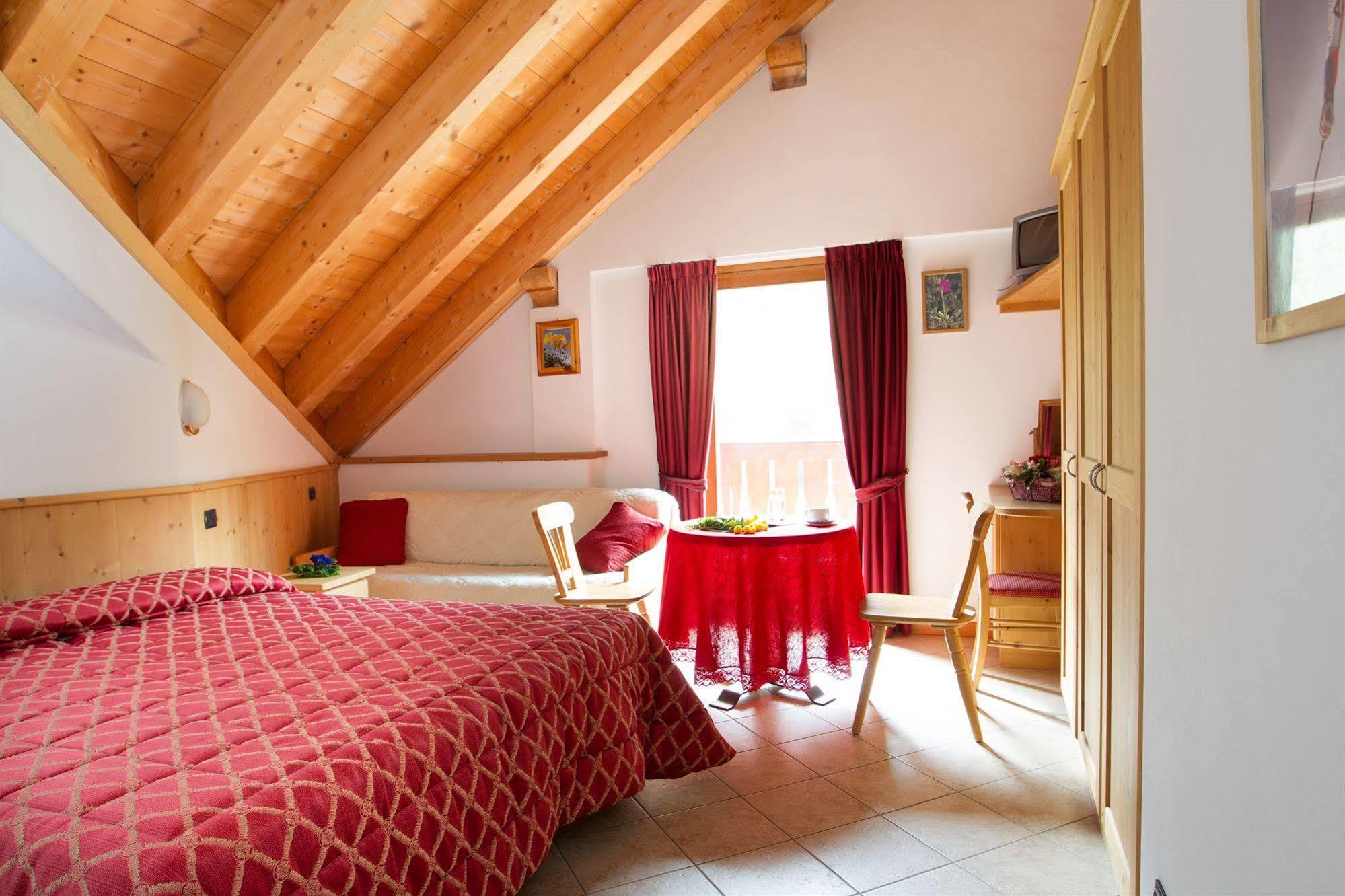 Hotel Cevedale Santa Caterina Valfurva Exteriér fotografie